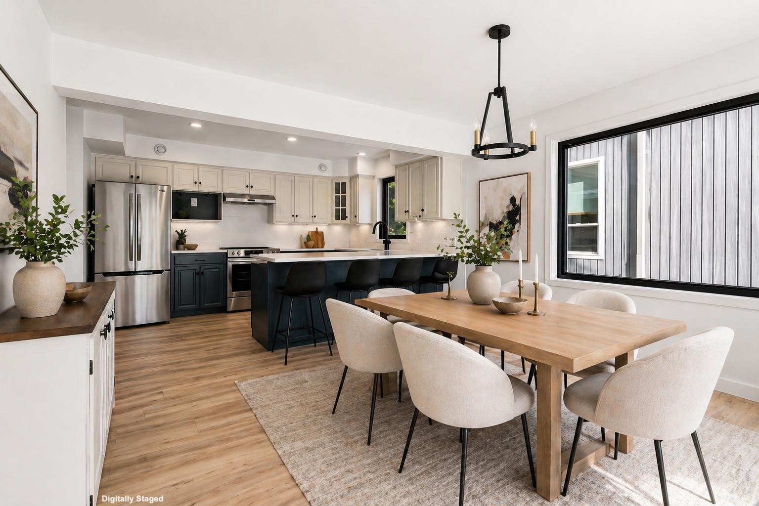 217 Lakeshore Drive, Cultus Lake North, Cultus Lake, British Columbia  V2R 5A1 - Photo 3 - R3115558