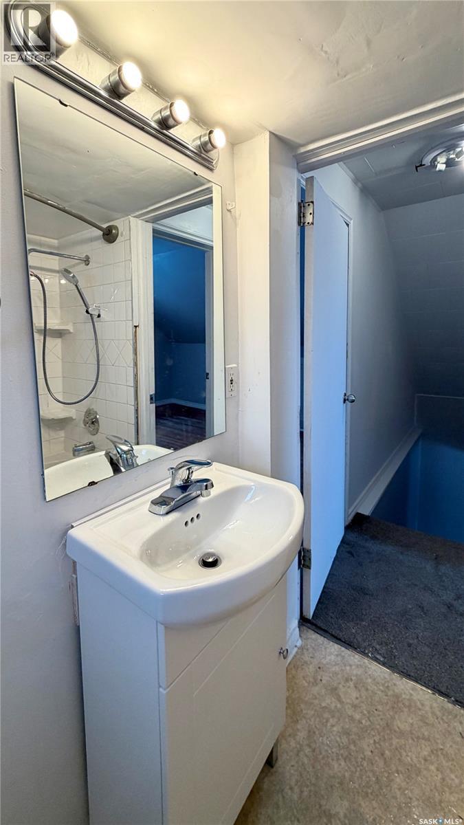 217 L Avenue N, Saskatoon, Saskatchewan  S7L 2P3 - Photo 30 - SK030687