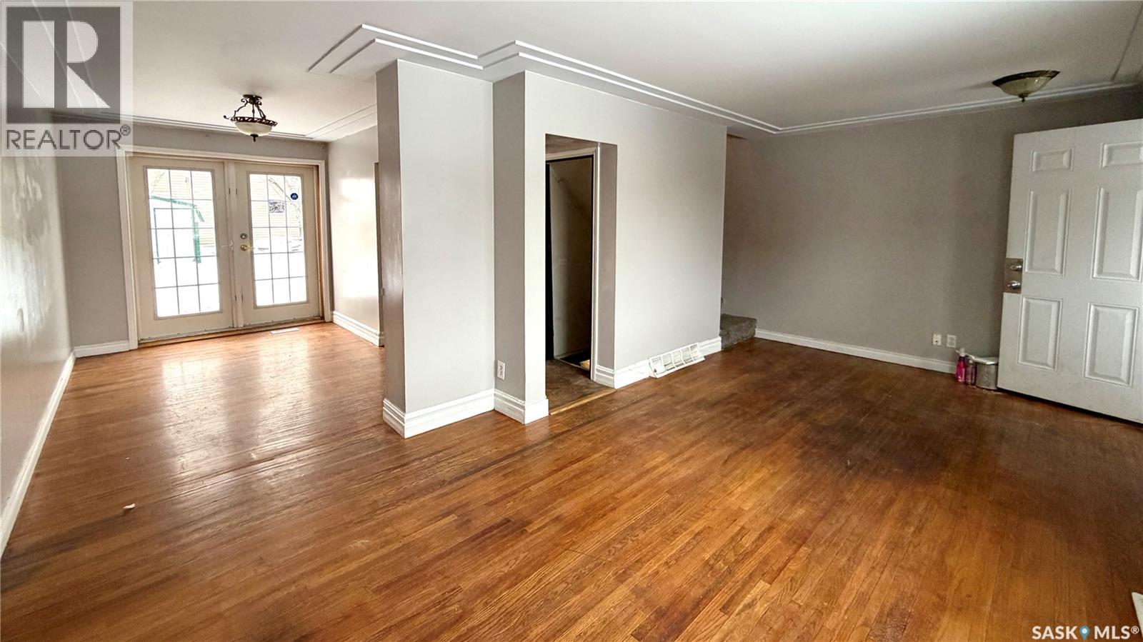 217 L Avenue N, Saskatoon, Saskatchewan  S7L 2P3 - Photo 12 - SK030687