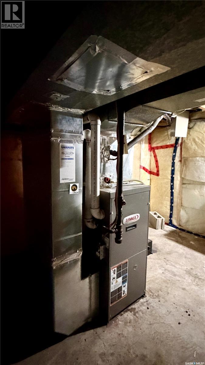 217 L Avenue N, Saskatoon, Saskatchewan  S7L 2P3 - Photo 40 - SK030687