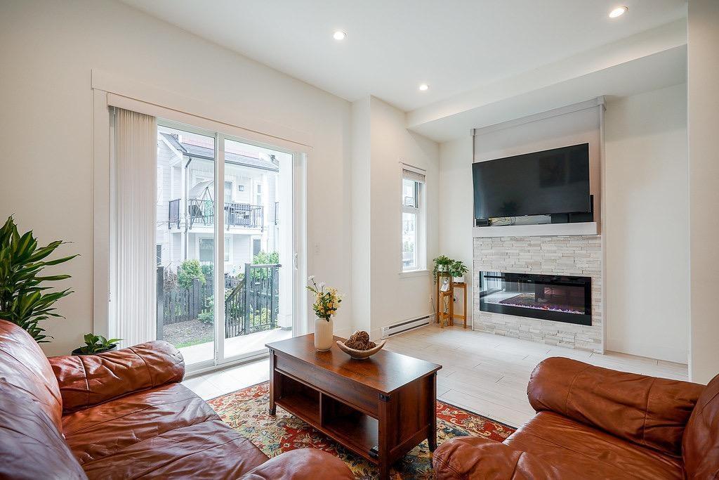 24 6188 141 Street, Surrey, British Columbia  V3X 0J7 - Photo 3 - R3114856