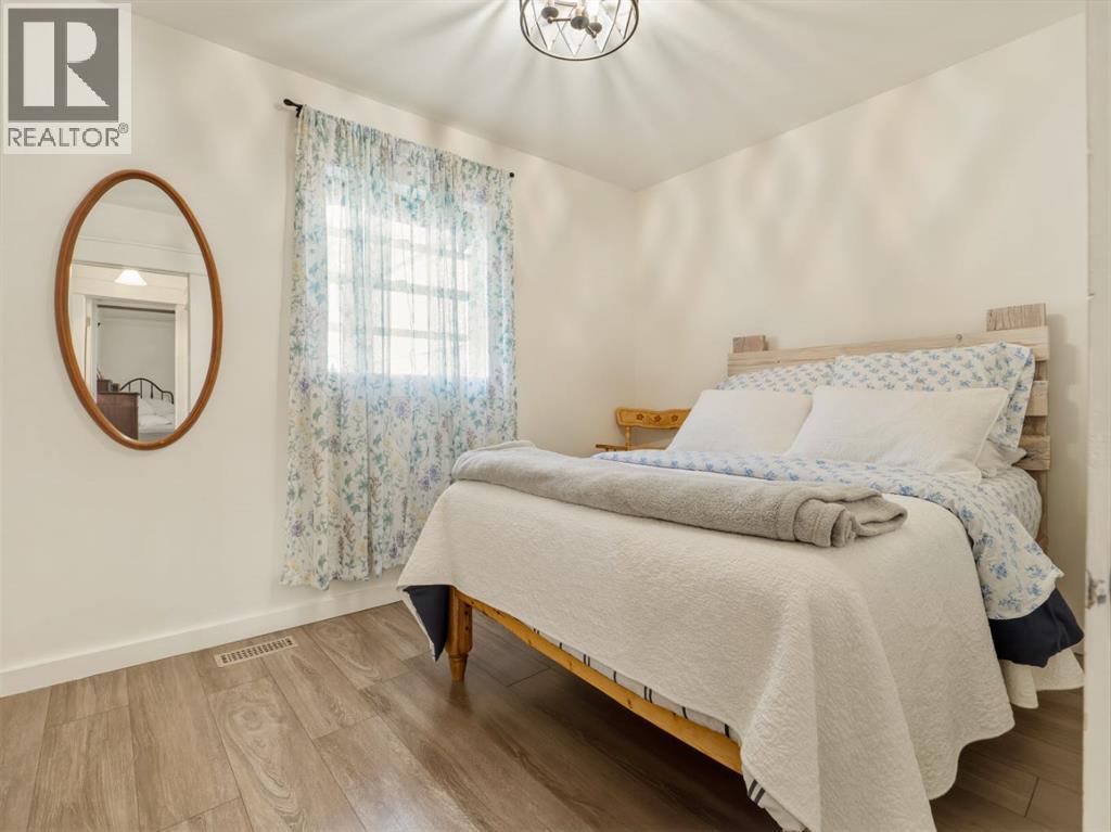 177 1 Street W, Cardston, Alberta  T0K 0K0 - Photo 13 - A2303937