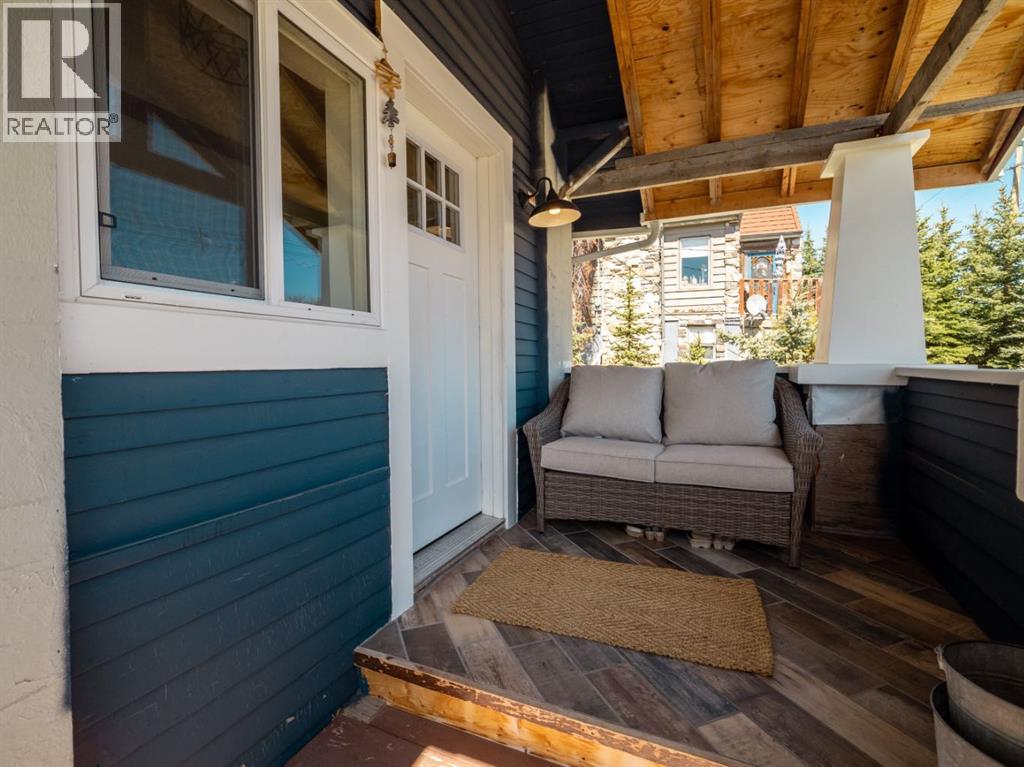 177 1 Street W, Cardston, Alberta  T0K 0K0 - Photo 2 - A2303937