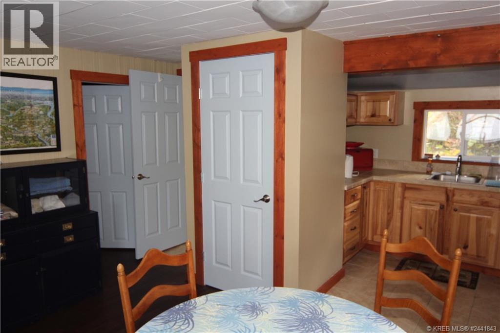 70 Sandner Road, Christina Lake, British Columbia  V0H 1E0 - Photo 34 - 10383113