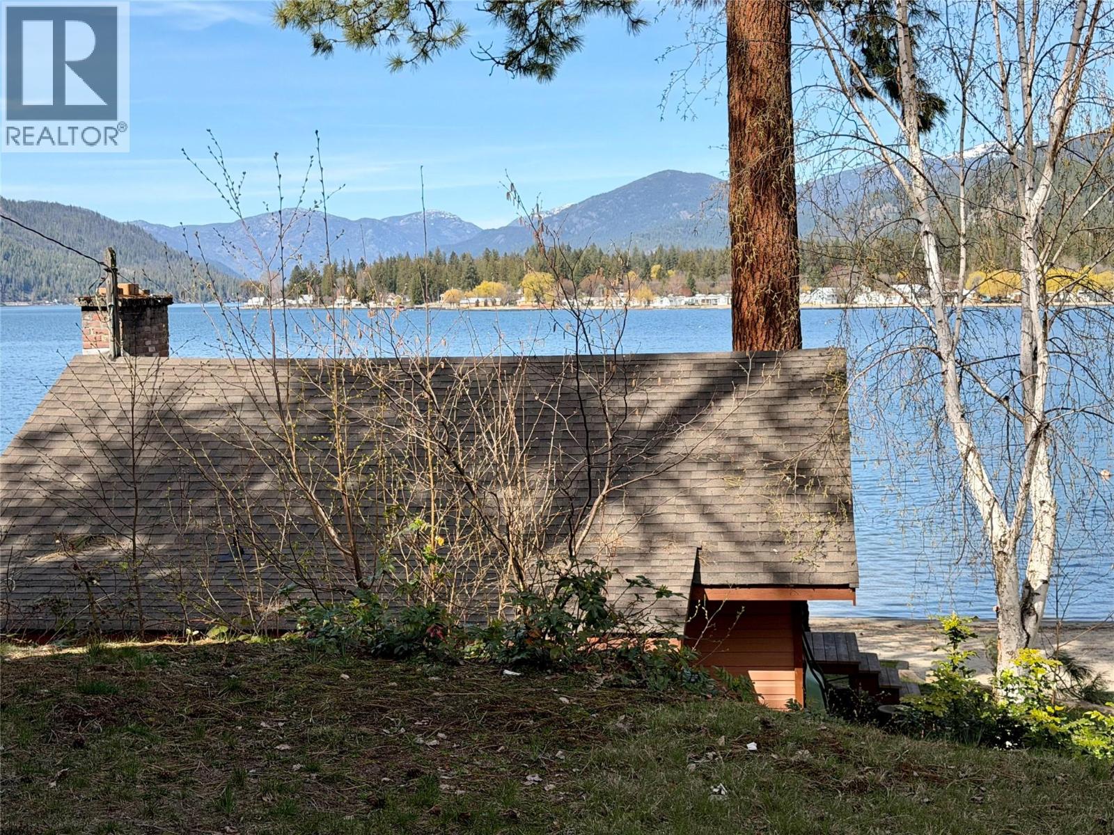 70 Sandner Road, Christina Lake, British Columbia  V0H 1E0 - Photo 25 - 10383113