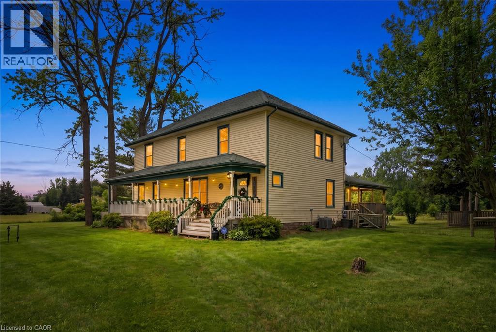 211 ROBINSON Road, Dunnville, Ontario