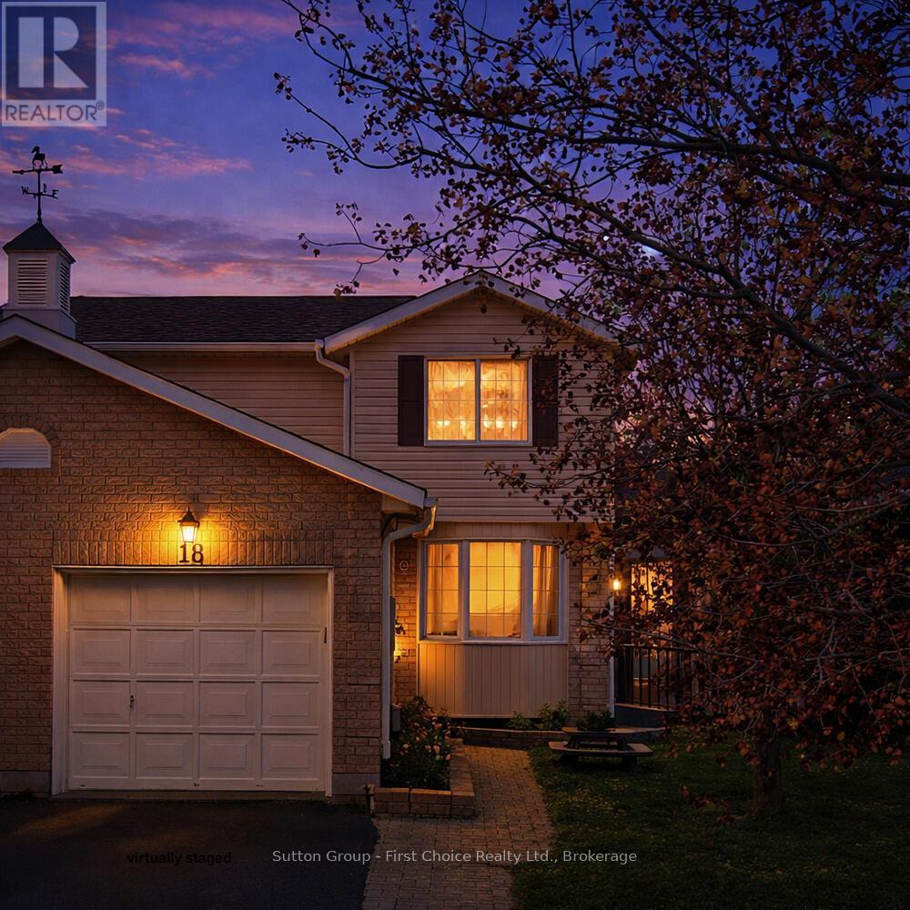 18 MODERWELL STREET, Stratford, Ontario