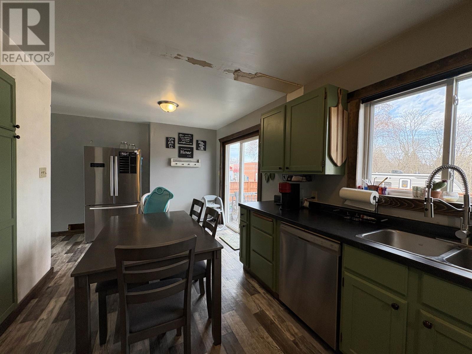 566 Elm Ave, Fort Frances, Ontario  P9A 3J4 - Photo 12 - TB2600772