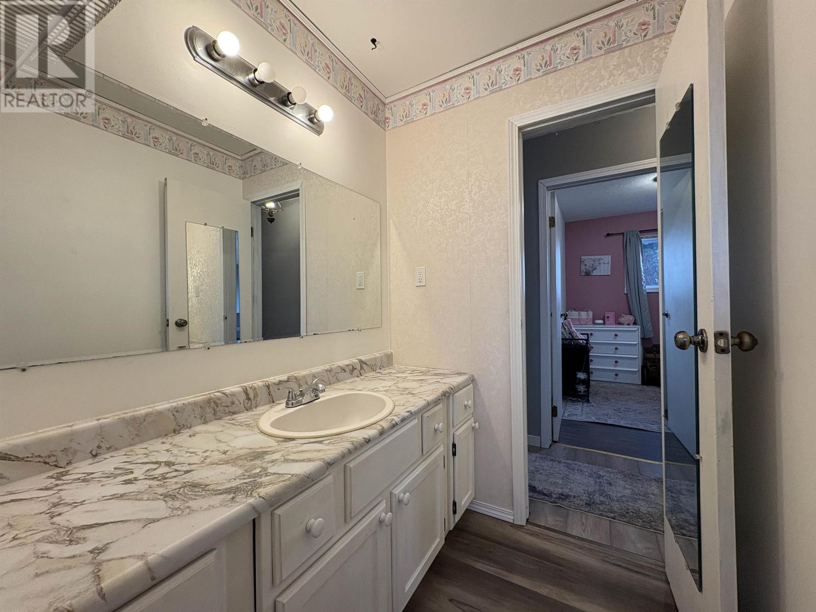 566 Elm Ave, Fort Frances, Ontario  P9A 3J4 - Photo 16 - TB2600772