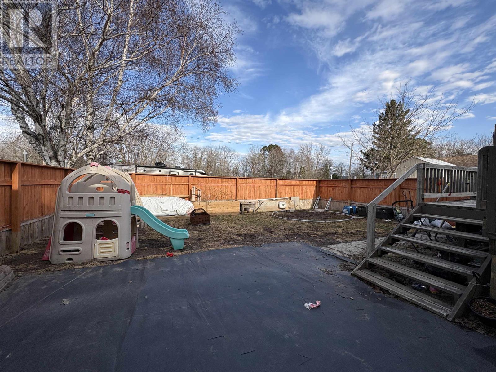 566 Elm Ave, Fort Frances, Ontario  P9A 3J4 - Photo 33 - TB2600772