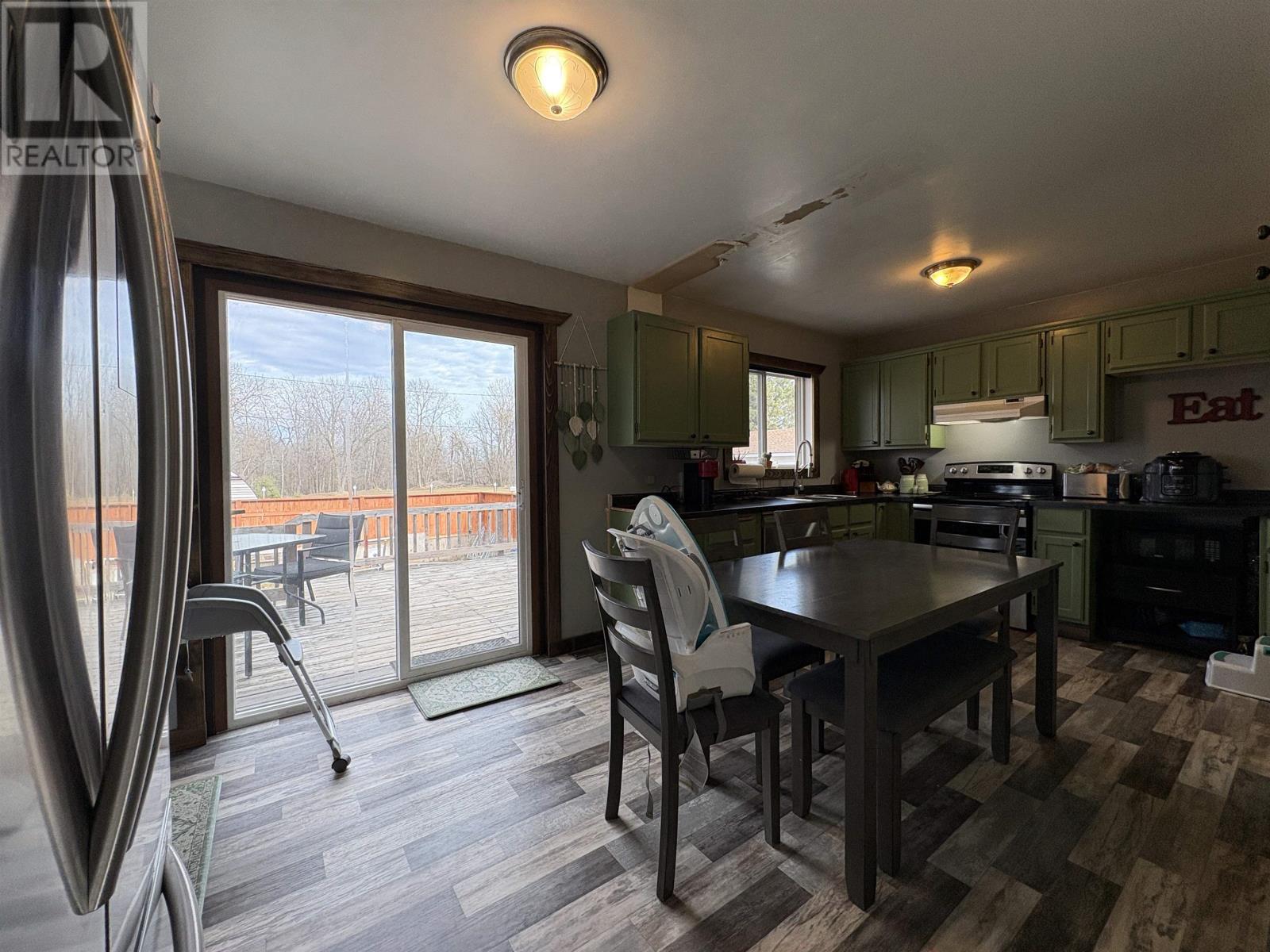 566 Elm Ave, Fort Frances, Ontario  P9A 3J4 - Photo 7 - TB2600772