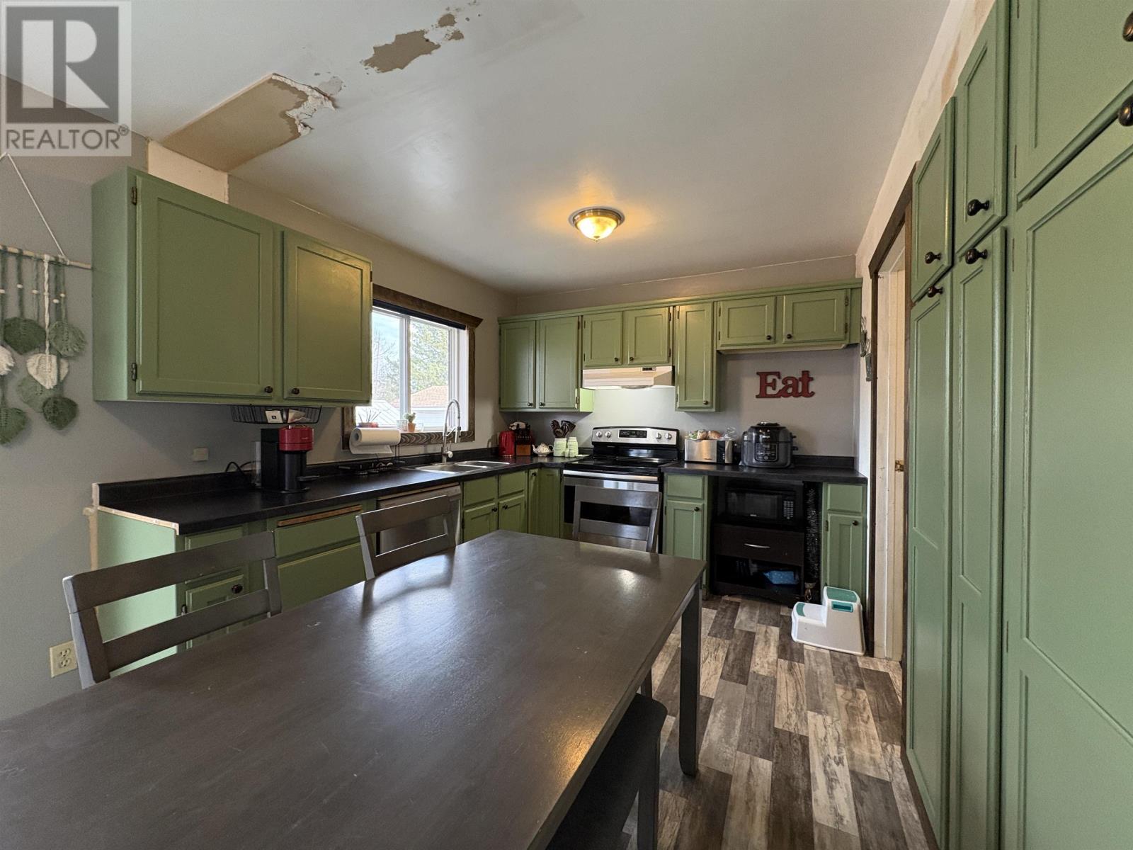 566 Elm Ave, Fort Frances, Ontario  P9A 3J4 - Photo 9 - TB2600772