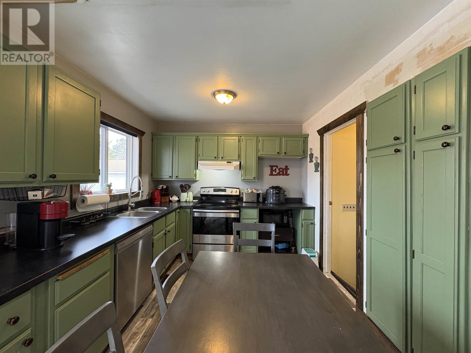 566 Elm Ave, Fort Frances, Ontario  P9A 3J4 - Photo 8 - TB2600772