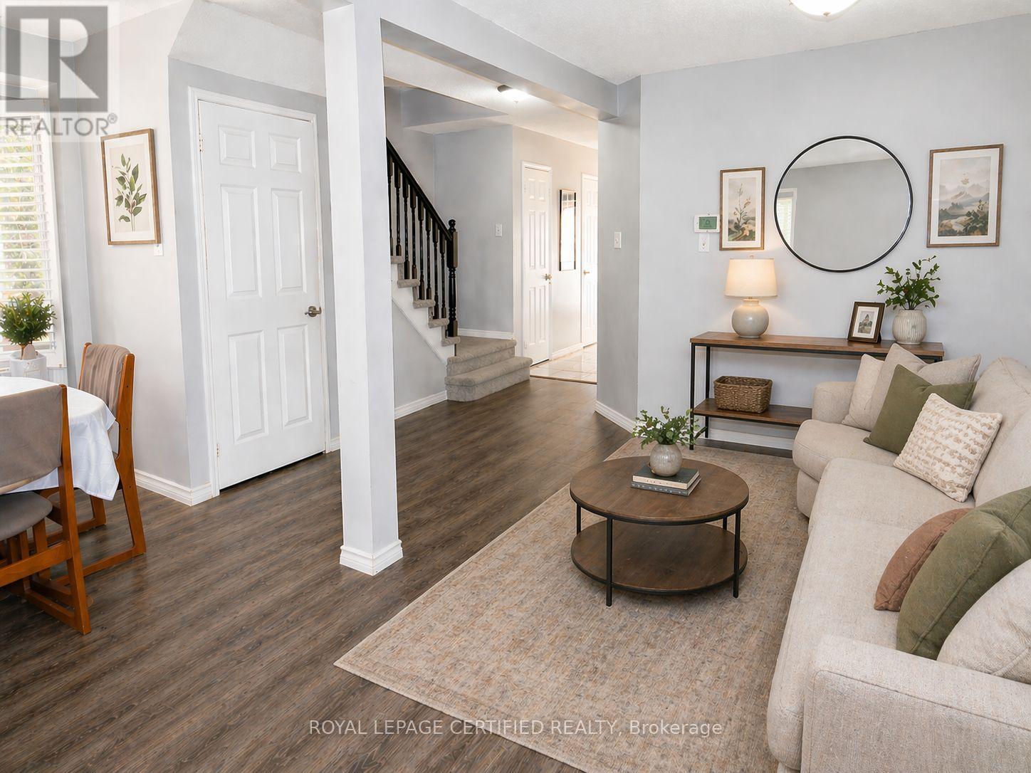 5126 Des Jardines Drive, Burlington, Ontario  L7L 6L7 - Photo 12 - W12674612