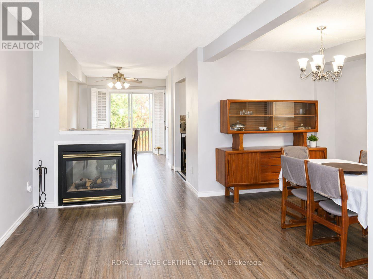 5126 Des Jardines Drive, Burlington, Ontario  L7L 6L7 - Photo 13 - W12674612