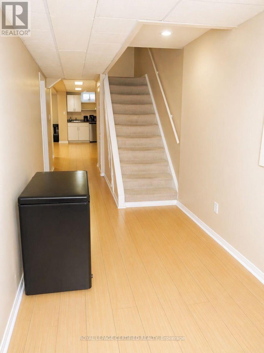 5126 Des Jardines Drive, Burlington, Ontario  L7L 6L7 - Photo 30 - W12674612