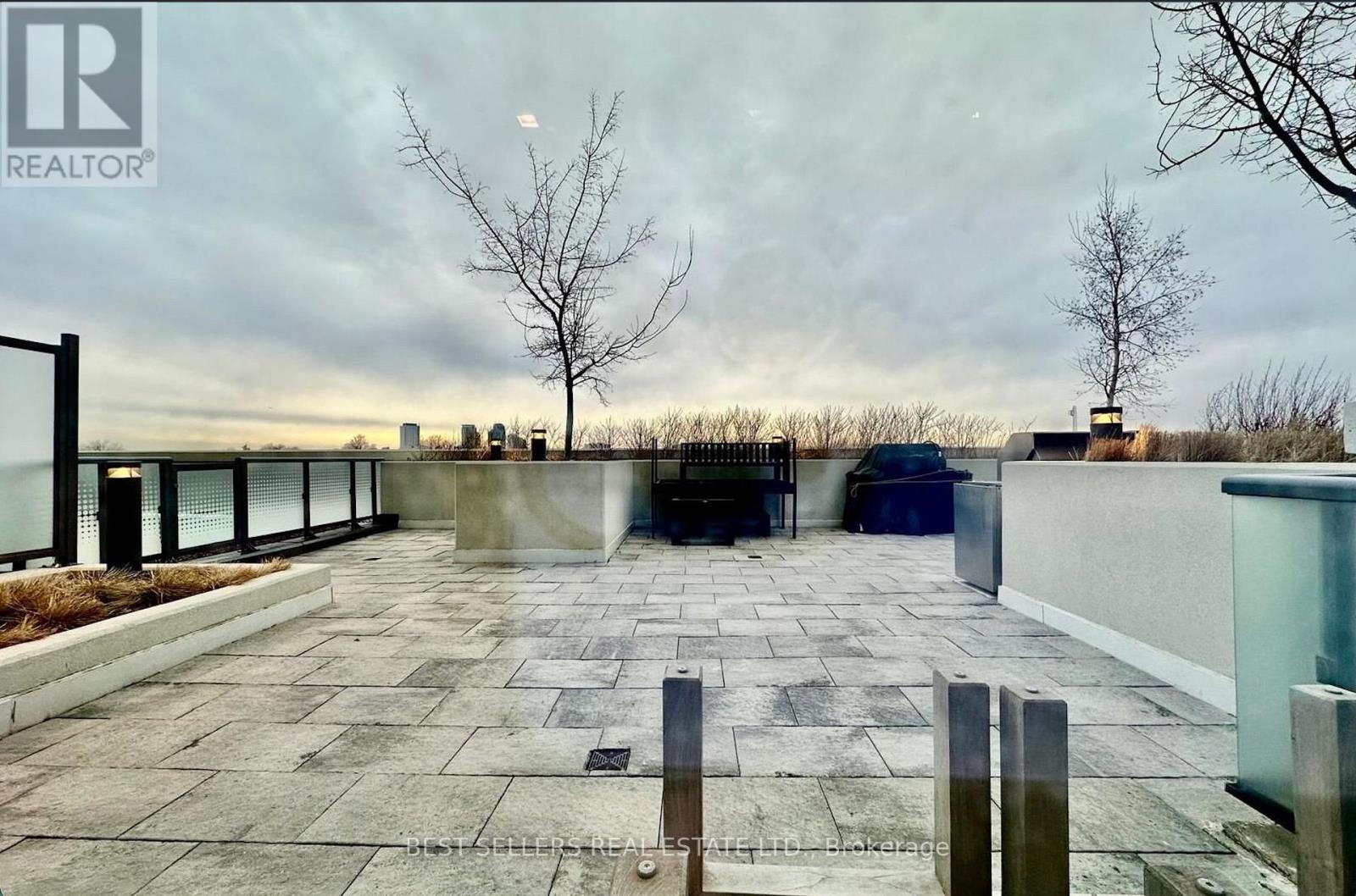 605 - 30 Samuel Wood Way, Toronto, Ontario  M9B 1B1 - Photo 19 - W13004694