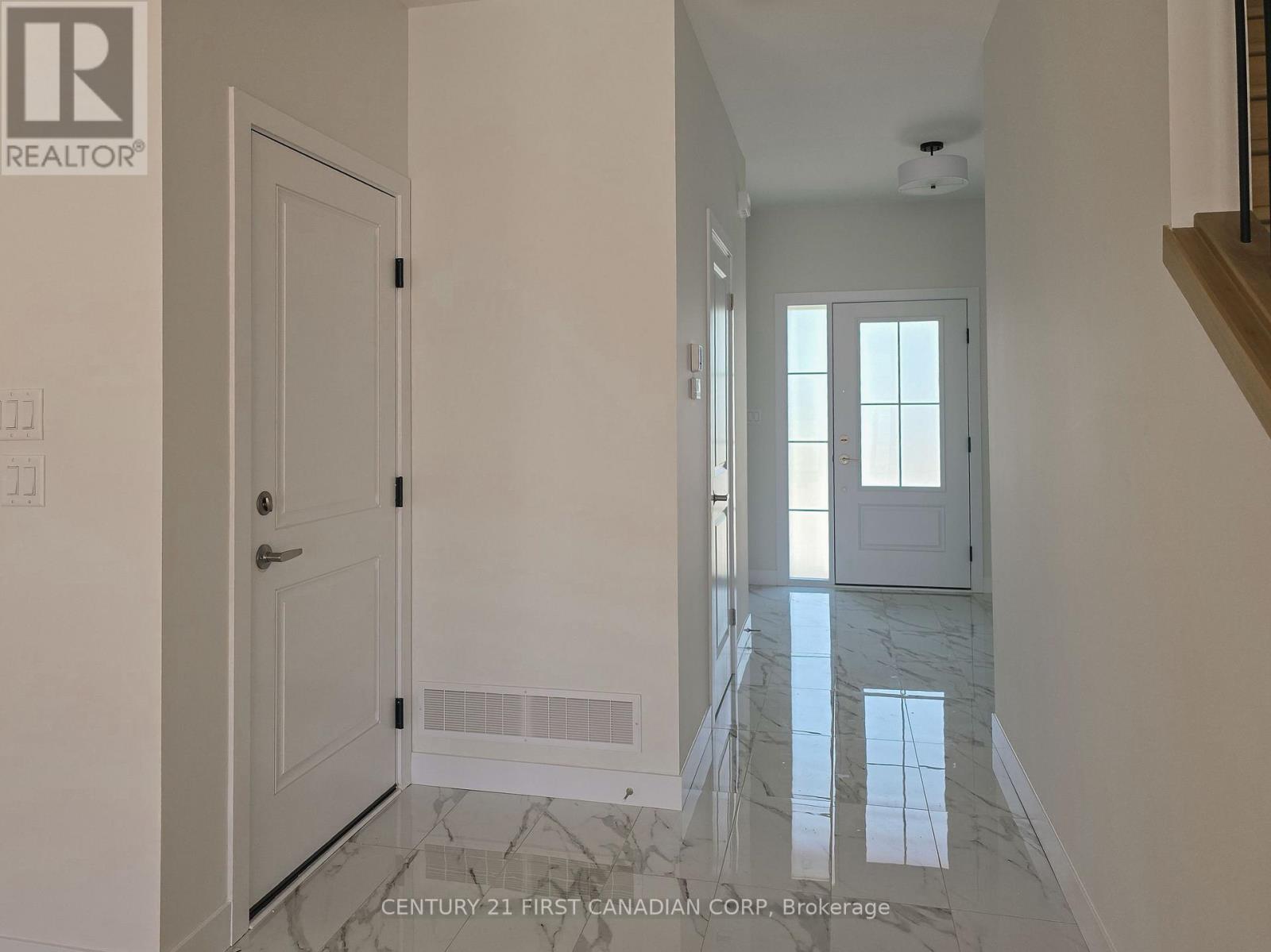 4213 Calhoun Way, London South, Ontario  N6P 1J9 - Photo 7 - X13044080