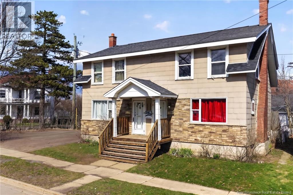 125-127 Steadman Street, Moncton, New Brunswick  E1C 4P7 - Photo 3 - NB132735