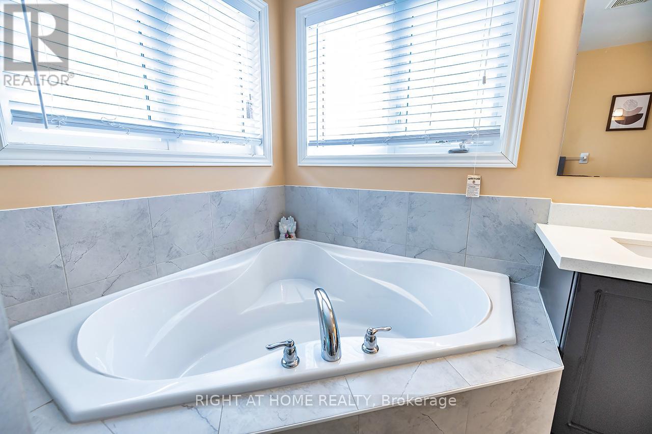 1663 Irvine Scott Street, Oshawa, Ontario  L1K 0X2 - Photo 28 - E13044068