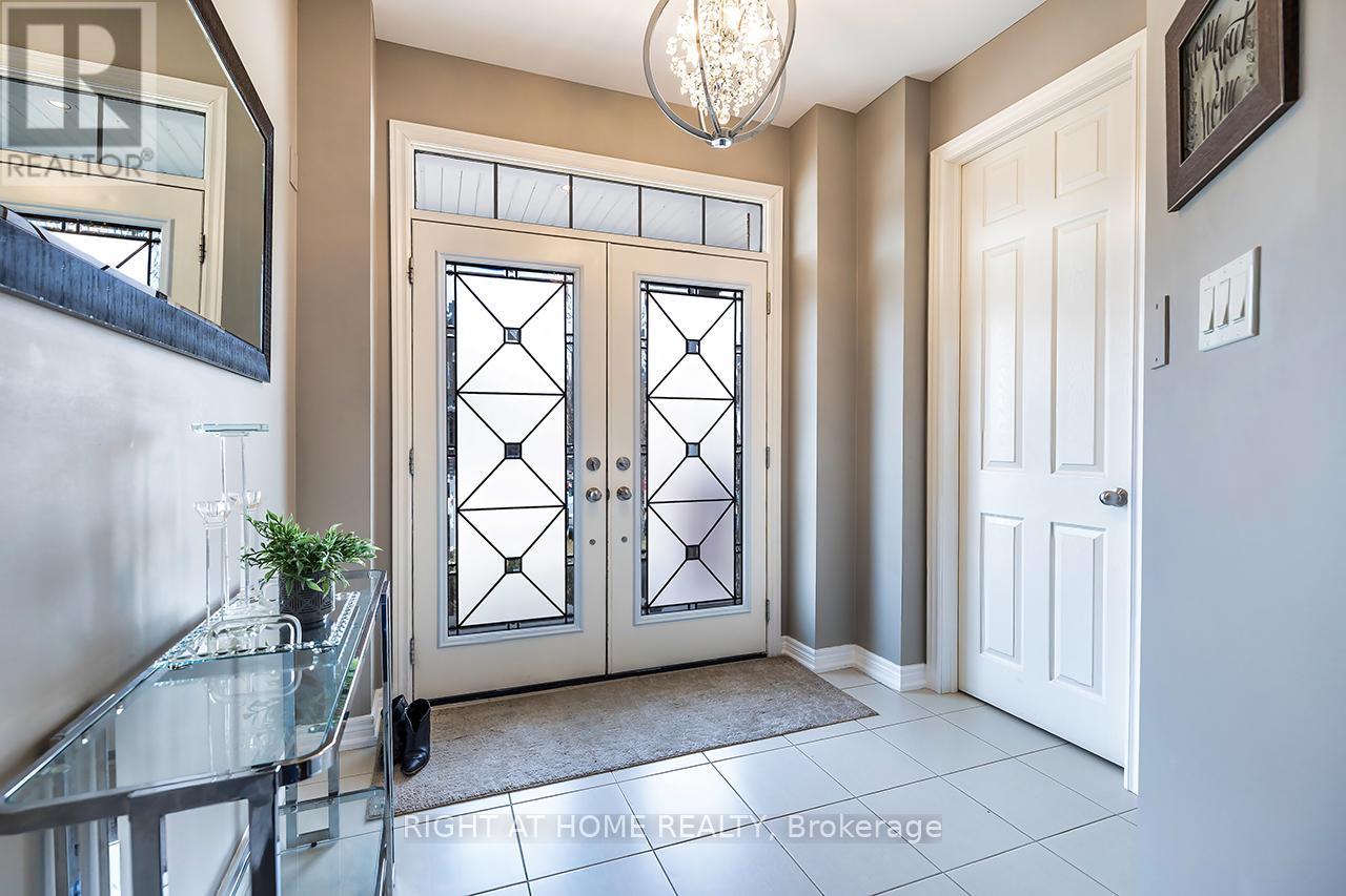 1663 Irvine Scott Street, Oshawa, Ontario  L1K 0X2 - Photo 3 - E13044068