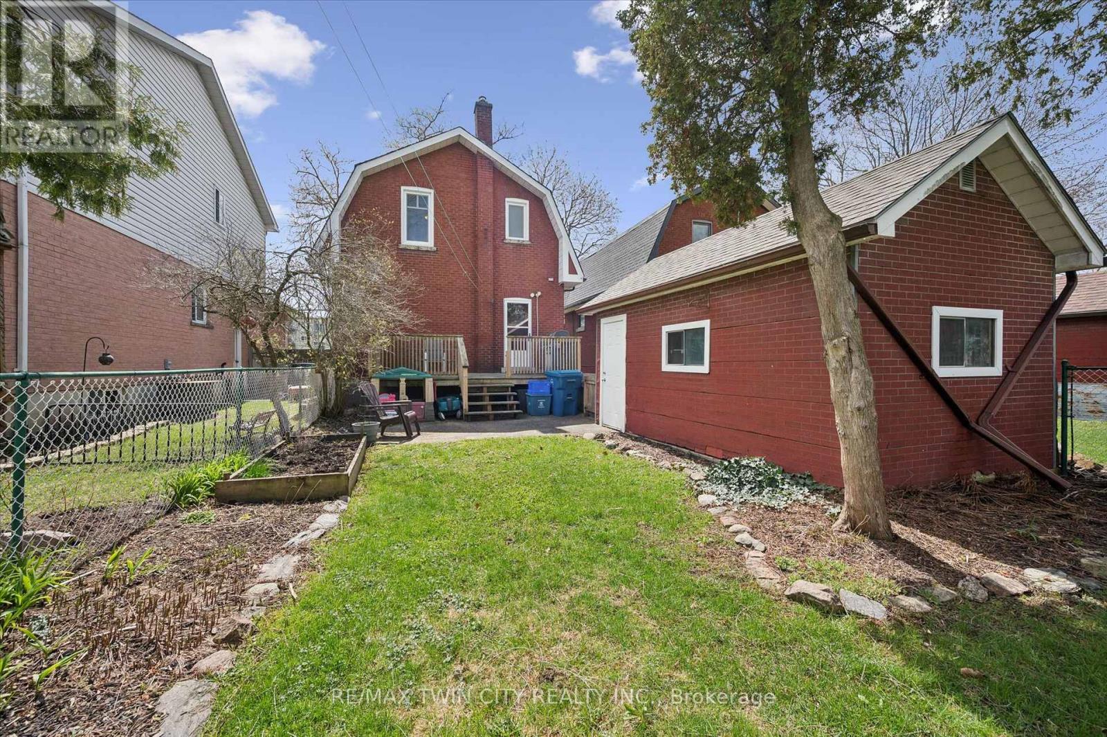 156 Norfolk Street, Stratford, Ontario  N5A 3Y9 - Photo 20 - X13044060