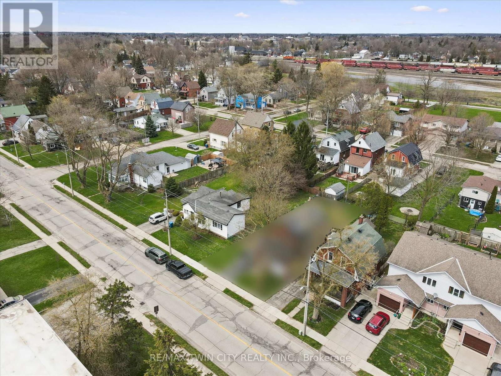 156 Norfolk Street, Stratford, Ontario  N5A 3Y9 - Photo 28 - X13044060