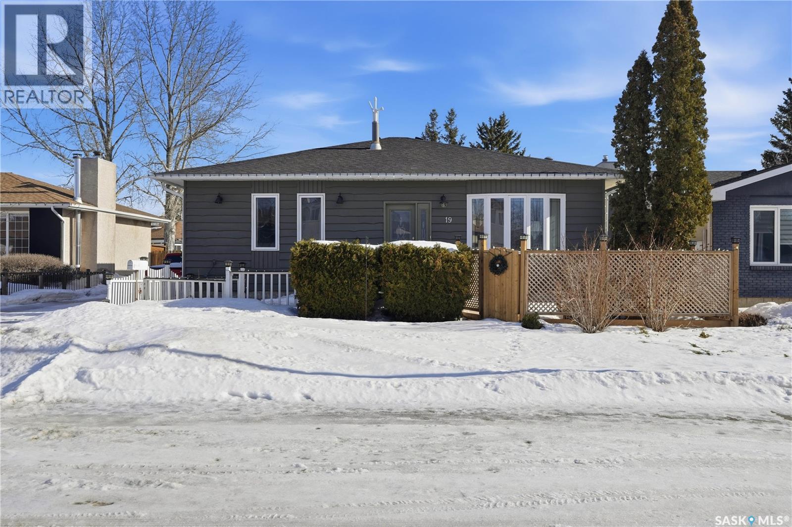 19 Tate Street, Regina, Saskatchewan  S4X 1X3 - Photo 32 - SK033929