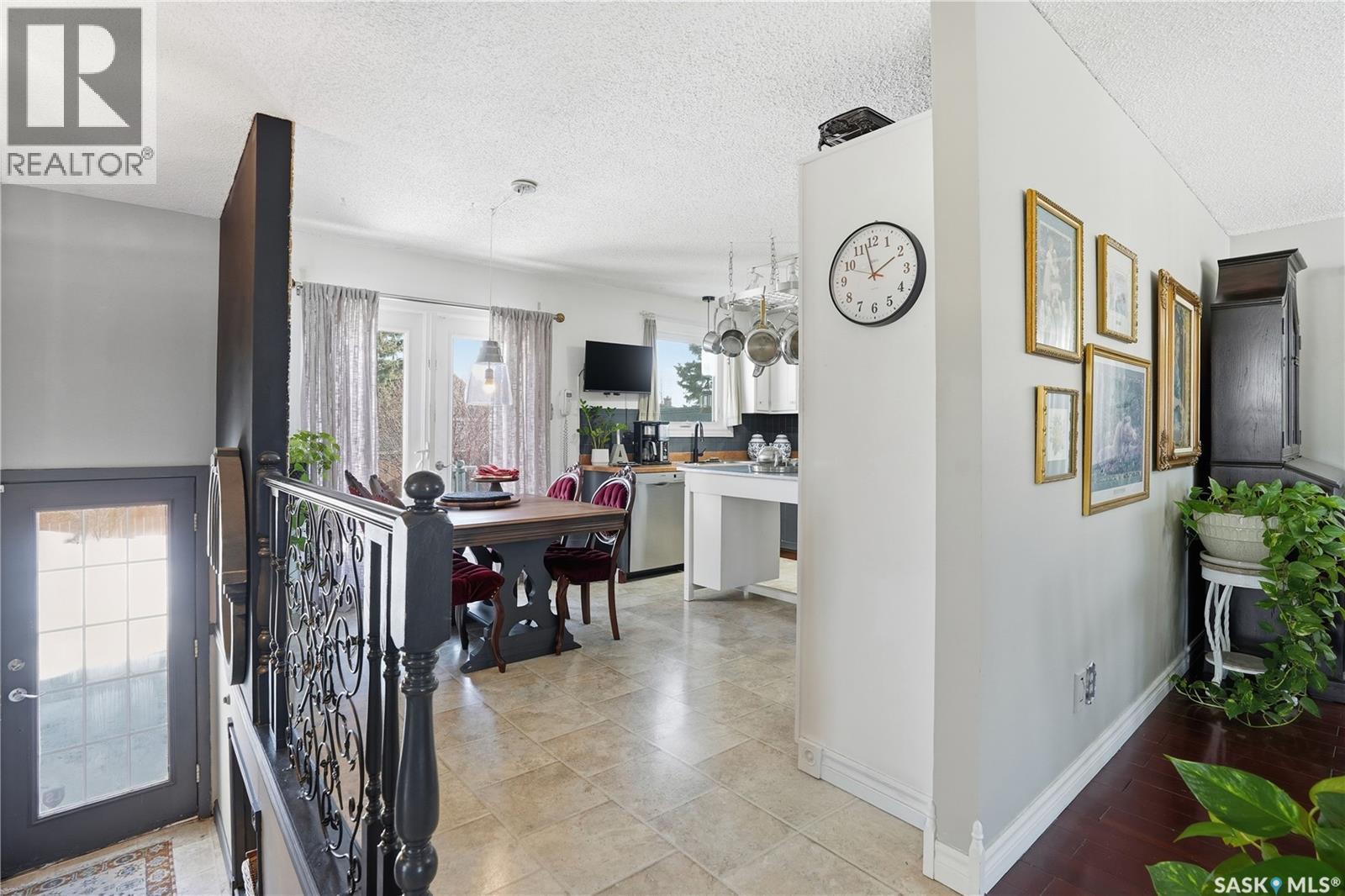 19 Tate Street, Regina, Saskatchewan  S4X 1X3 - Photo 5 - SK033929