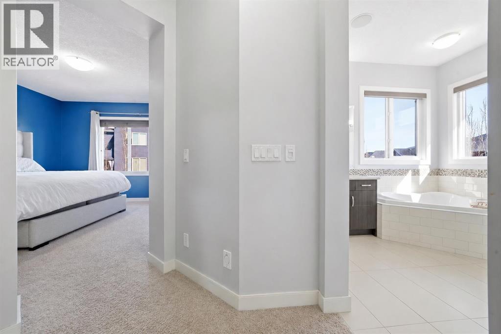 312 Sunset View, Cochrane, Alberta  T4C 0N6 - Photo 26 - A2303836