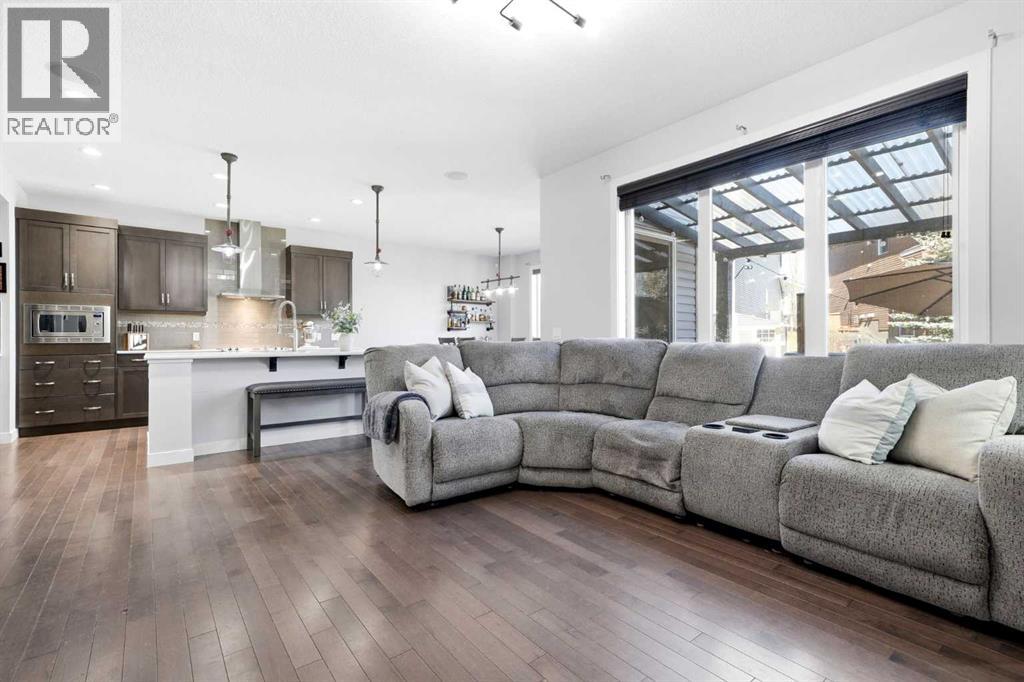 312 Sunset View, Cochrane, Alberta  T4C 0N6 - Photo 7 - A2303836