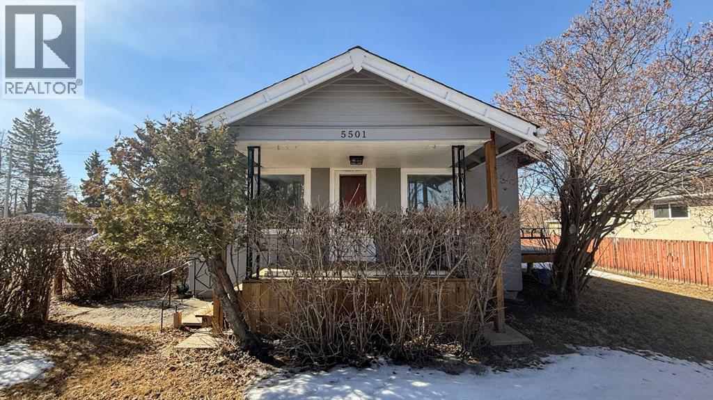 5501 51 Street, Olds, Alberta  T9H 1H9 - Photo 1 - A2300422