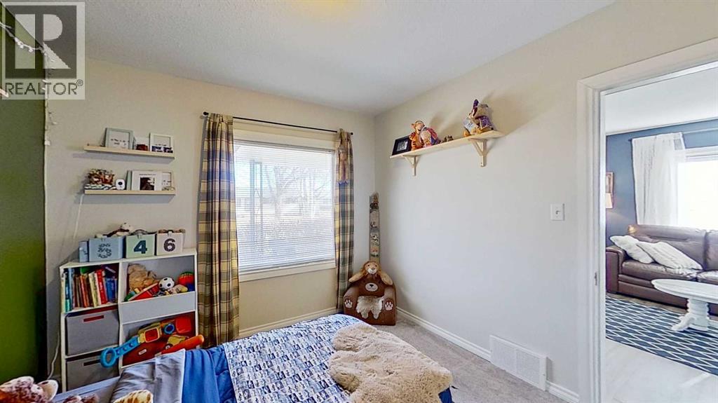 5501 51 Street, Olds, Alberta  T9H 1H9 - Photo 21 - A2300422