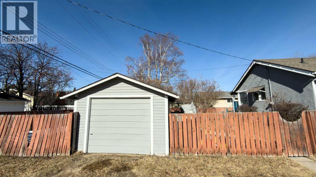 5501 51 Street, Olds, Alberta  T9H 1H9 - Photo 31 - A2300422