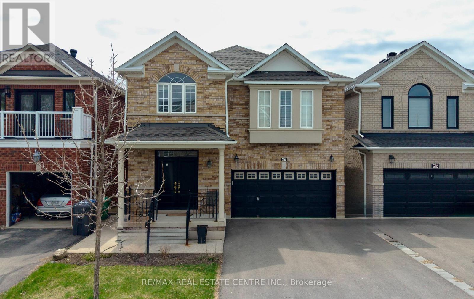 67 Gorevale Drive, Brampton, Ontario  L6P 2H2 - Photo 3 - W13044090