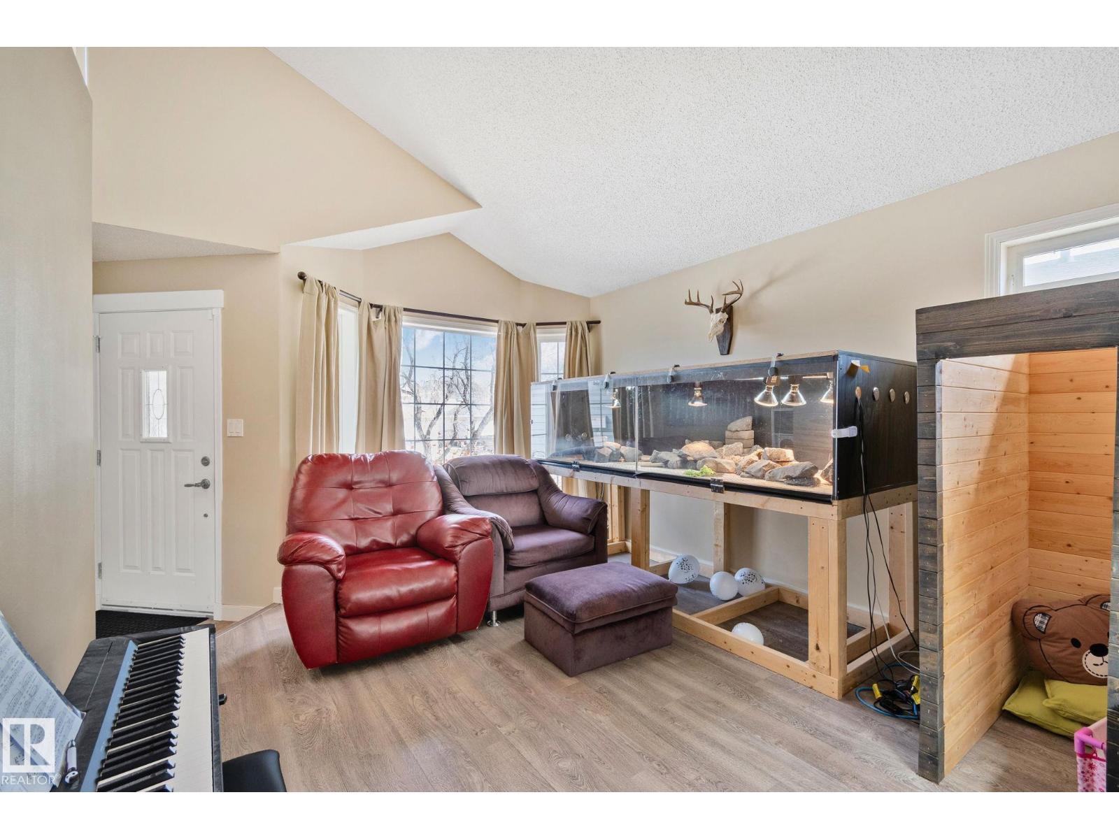 13817 131a Av Nw, Edmonton, Alberta  T5L 5A7 - Photo 12 - E4484226