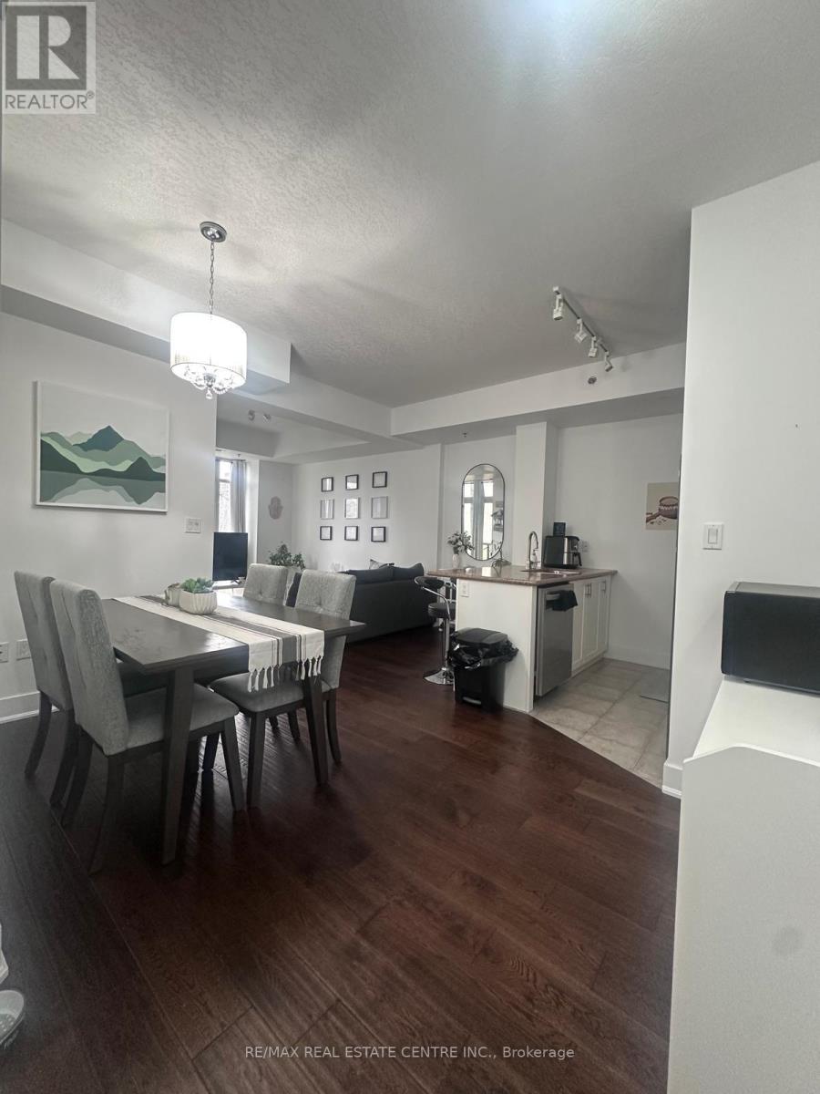 303 - 90 Charlton Avenue W, Hamilton, Ontario  L8P 2C3 - Photo 3 - X13044112