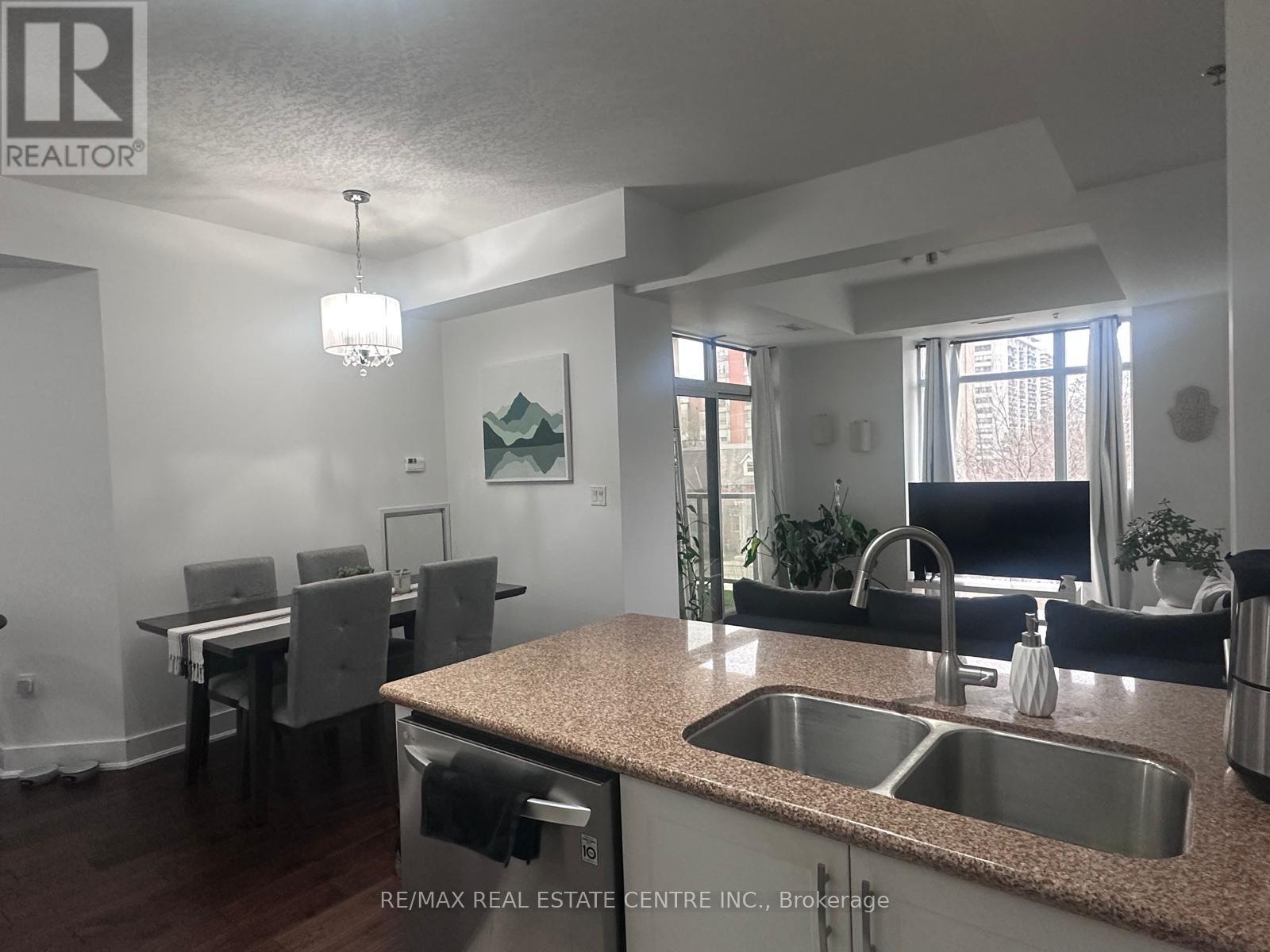 303 - 90 Charlton Avenue W, Hamilton, Ontario  L8P 2C3 - Photo 9 - X13044112