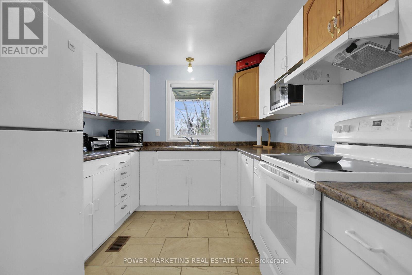 620 Highway 15 Highway, Rideau Lakes, Ontario  K0G 1L0 - Photo 18 - X13014548