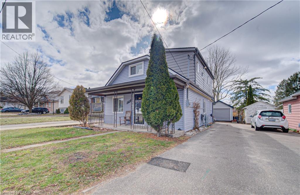 345 Nelson Street, Brantford, Ontario  N3S 4E3 - Photo 3 - 40811666