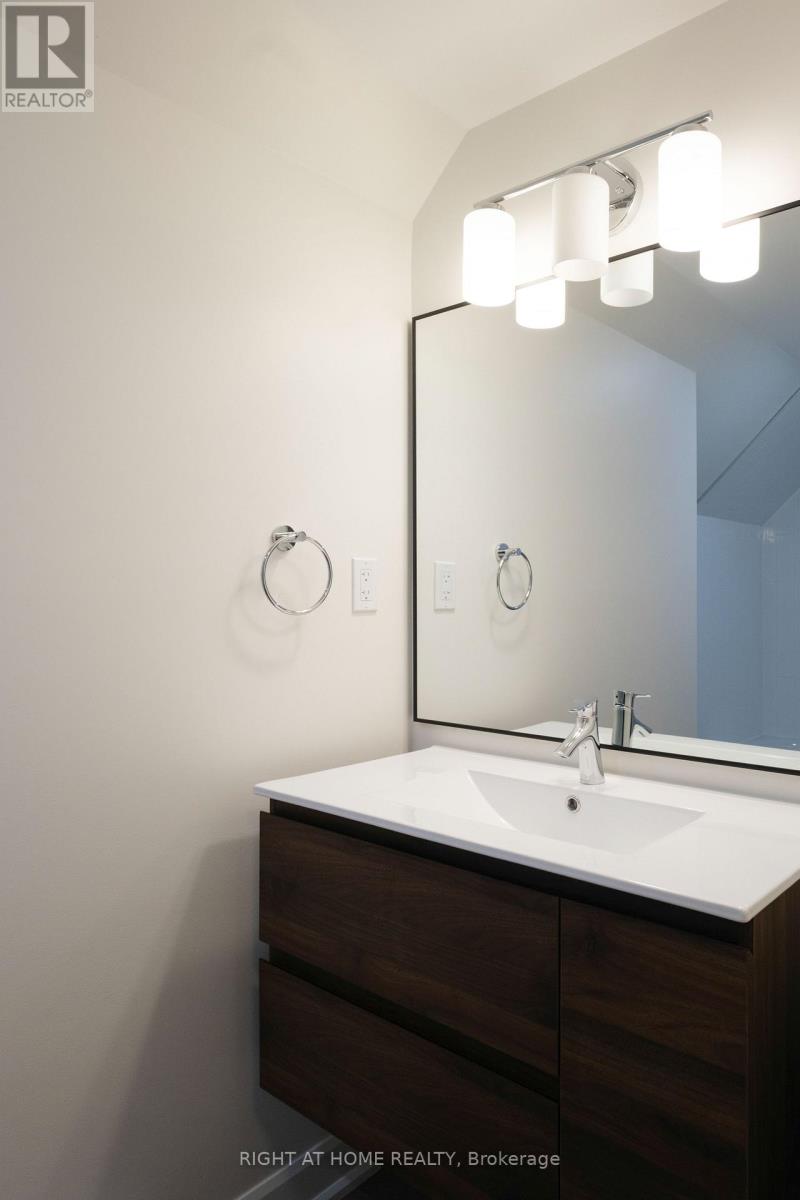 145 Sarah Street E, Mcnab/braeside, Ontario  K0A 1G0 - Photo 14 - X13044114