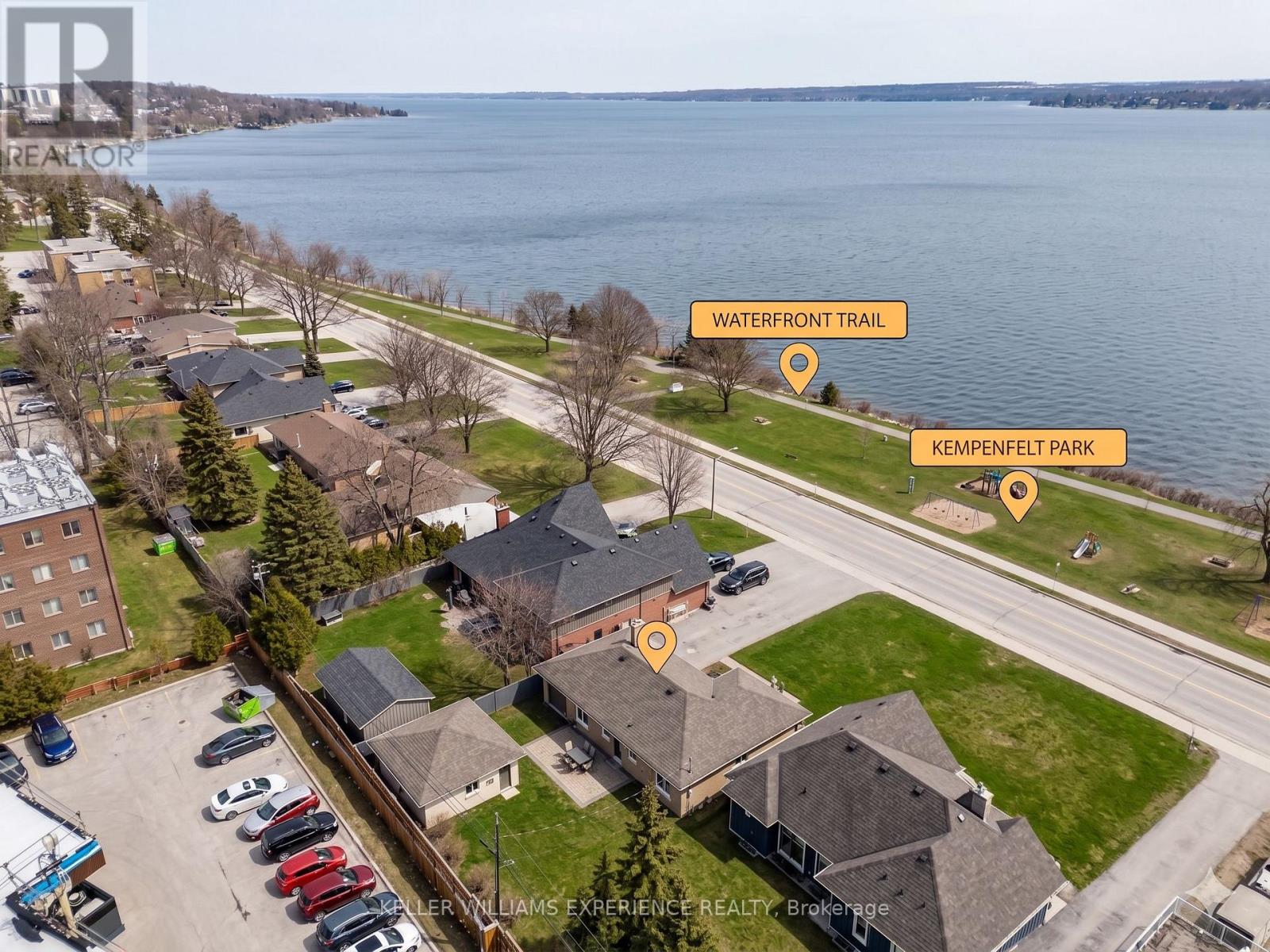 68 KEMPENFELT DRIVE, Barrie, Ontario