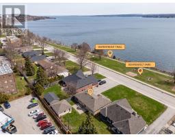 68 KEMPENFELT DRIVE, Barrie, Ontario