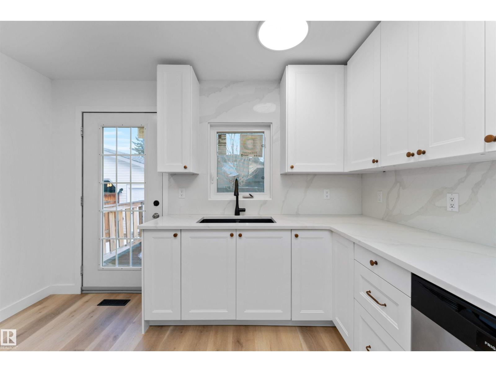 3208 130 Av Nw, Edmonton, Alberta  T5A 3B3 - Photo 15 - E4484227