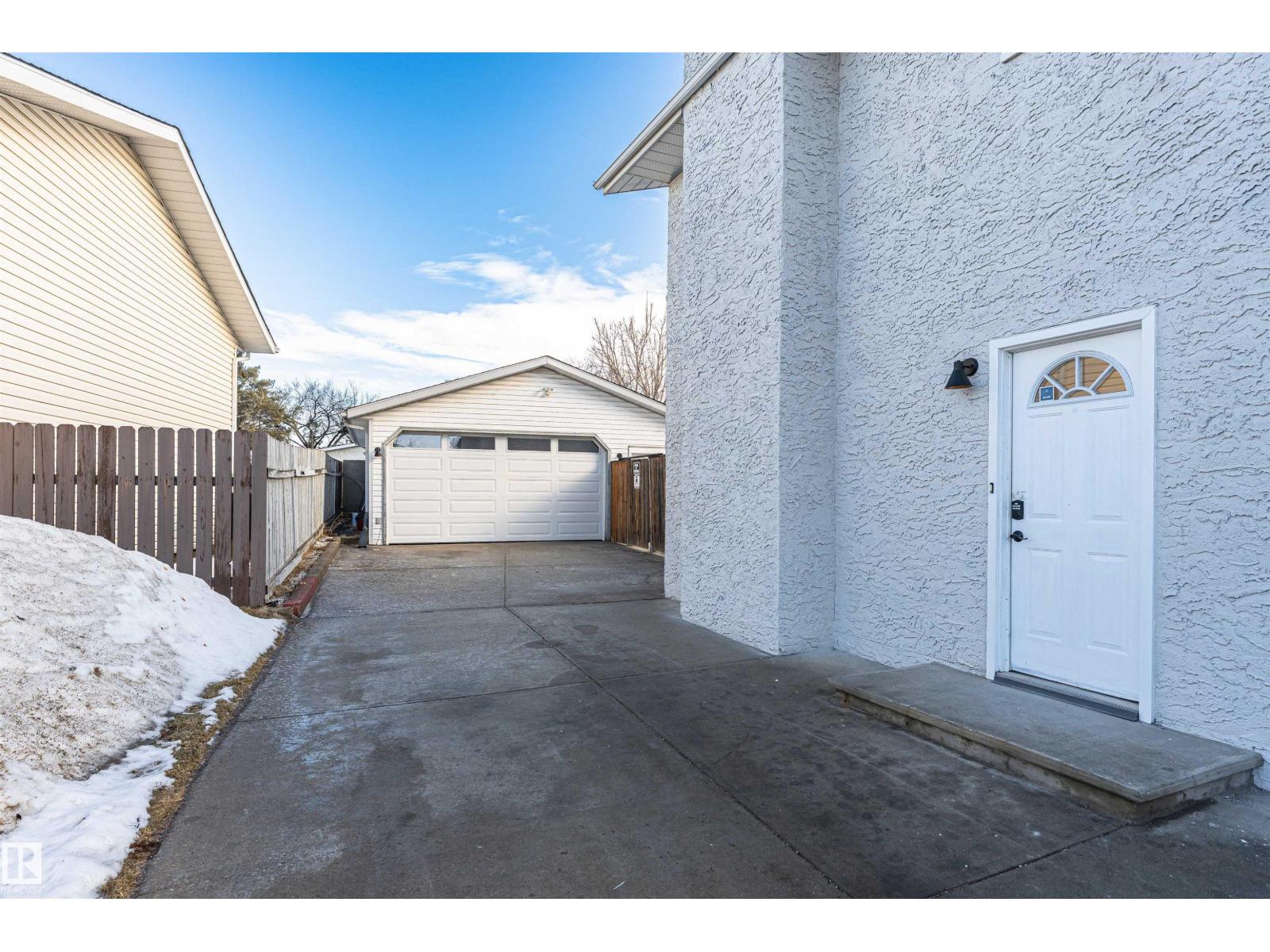 3208 130 Av Nw, Edmonton, Alberta  T5A 3B3 - Photo 46 - E4484227