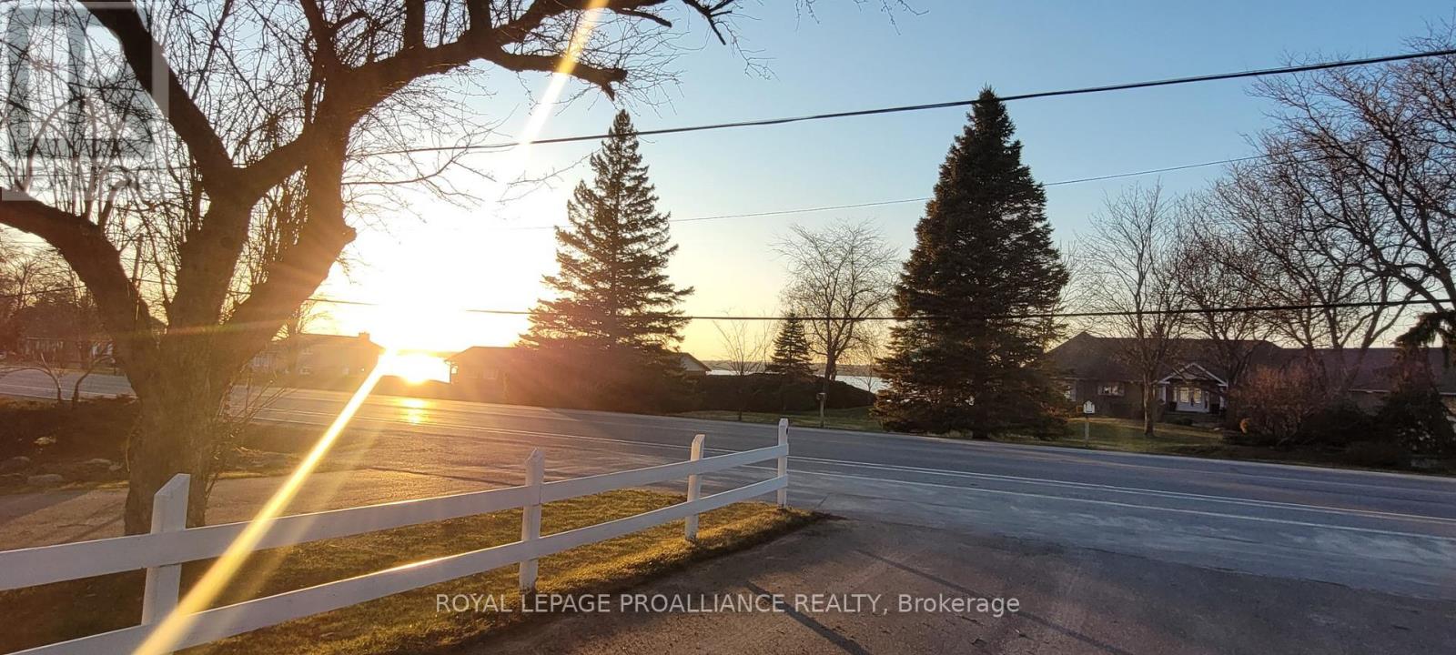 471 County Road 3, Prince Edward County, Ontario  K8N 4Z1 - Photo 2 - X13000594