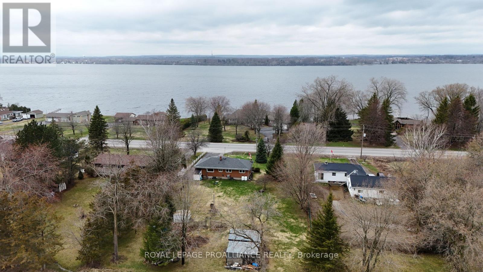 471 County Road 3, Prince Edward County, Ontario  K8N 4Z1 - Photo 3 - X13000594