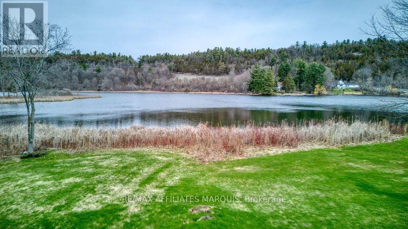 4 Bedford Street E, Westport, Ontario  K0G 1X0 - Photo 19 - X13043870