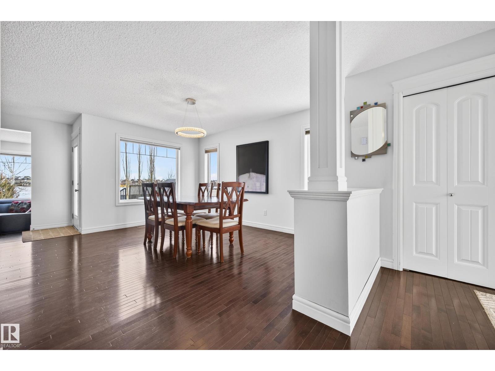 8477 Sloane Cr NW, Edmonton, Alberta  T6R 0L2 - Photo 10 - E4484022