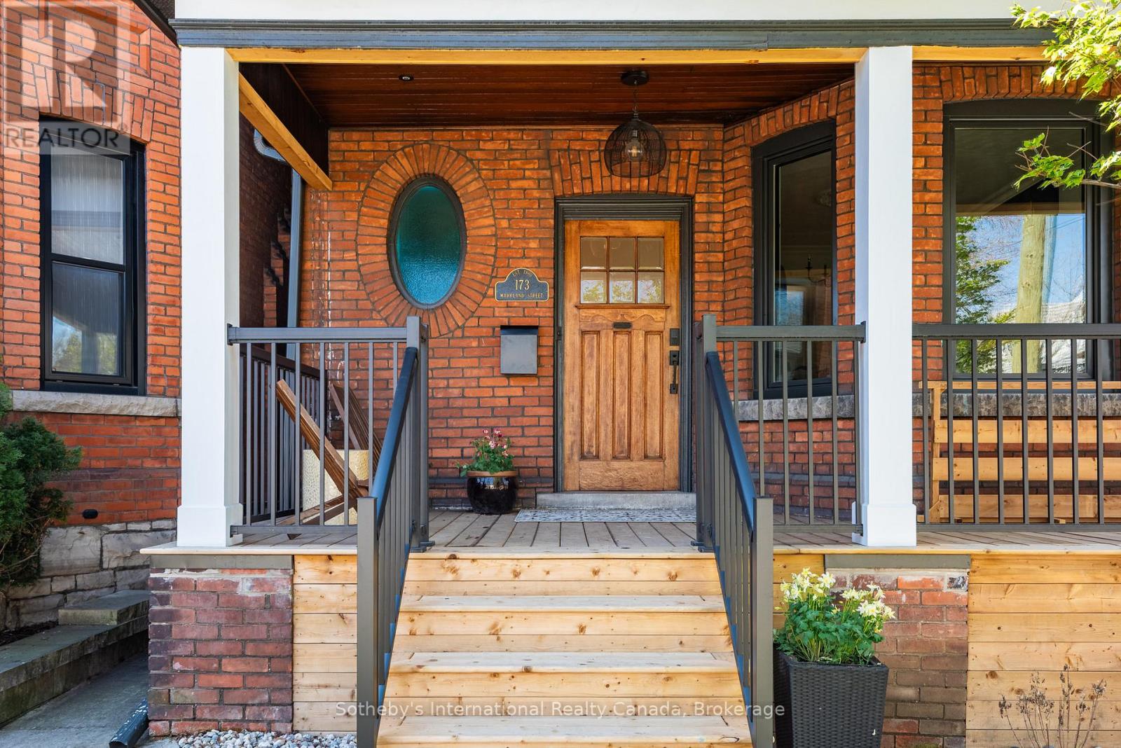 173 Markland Street, Hamilton, Ontario  L8P 2K6 - Photo 4 - X13044140